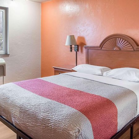 Motel 6-Wilsonville, Or - Portland Екстериор снимка