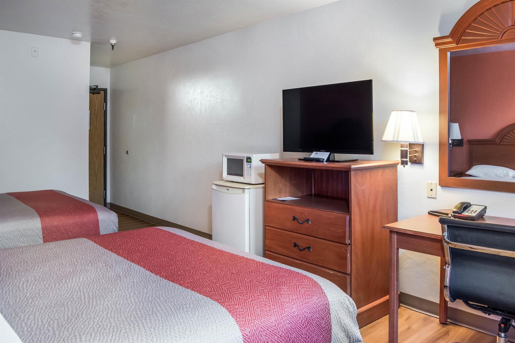 Motel 6-Wilsonville, Or - Portland Екстериор снимка