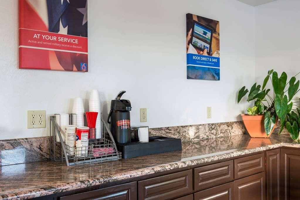 Motel 6-Wilsonville, Or - Portland Ресторант снимка