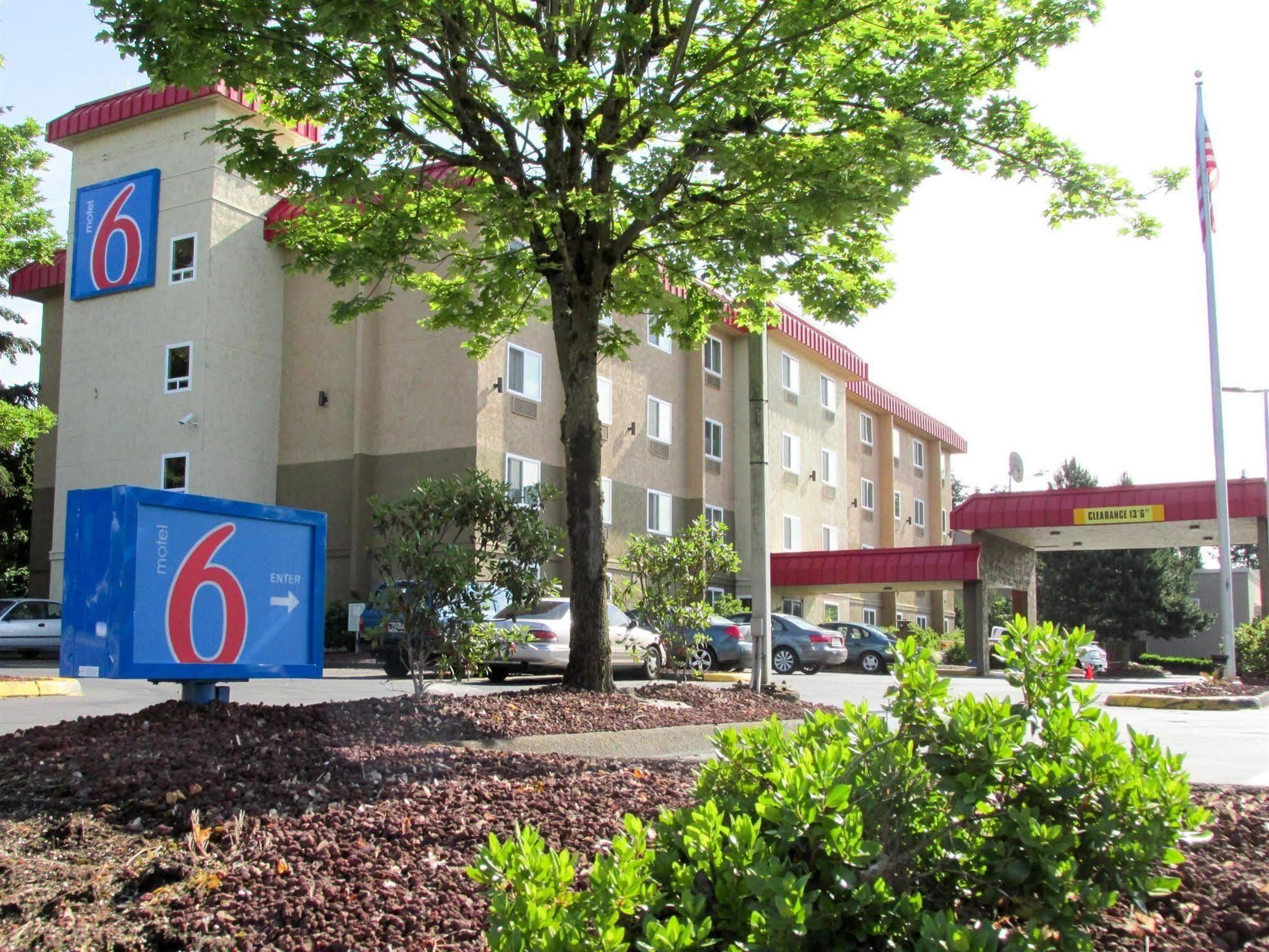 Motel 6-Wilsonville, Or - Portland Екстериор снимка
