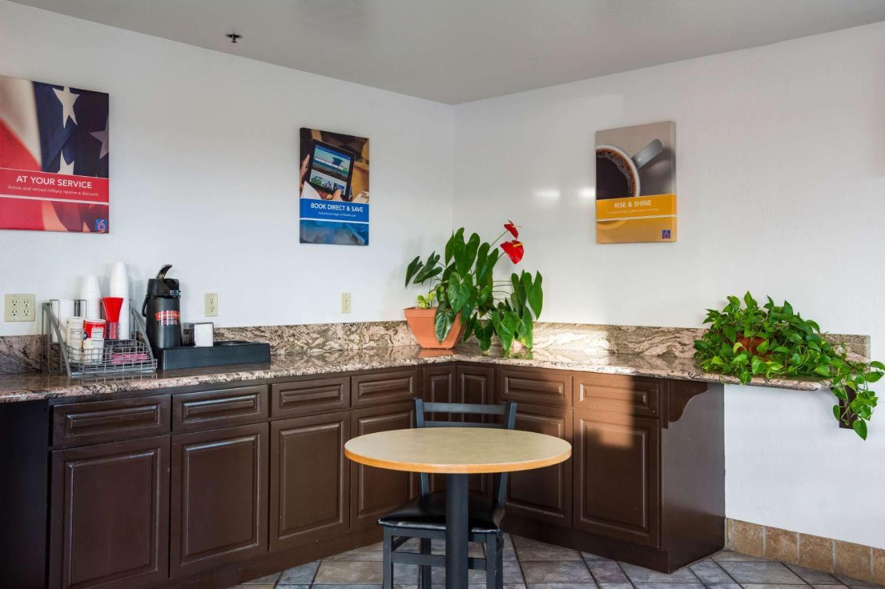 Motel 6-Wilsonville, Or - Portland Екстериор снимка
