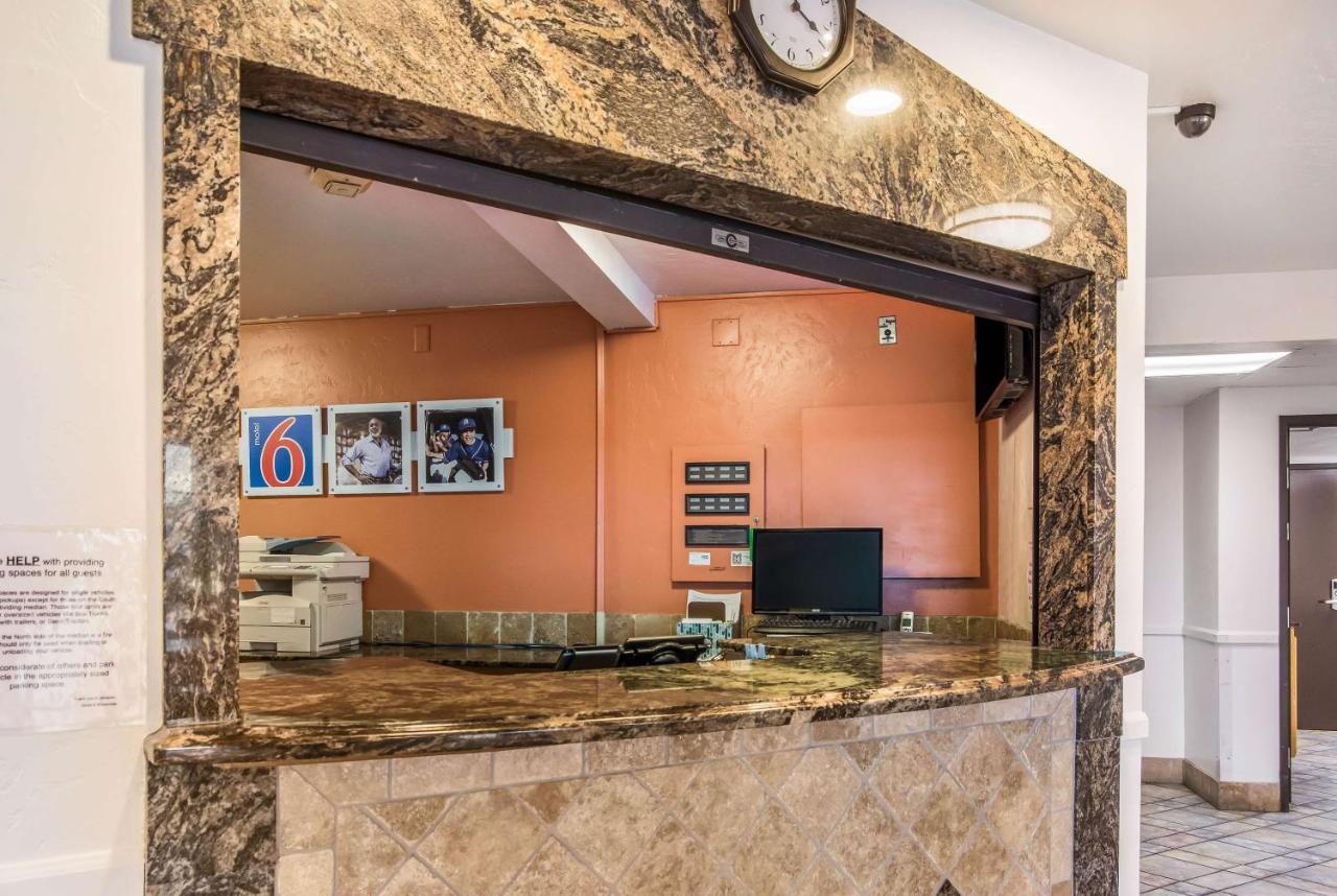 Motel 6-Wilsonville, Or - Portland Екстериор снимка