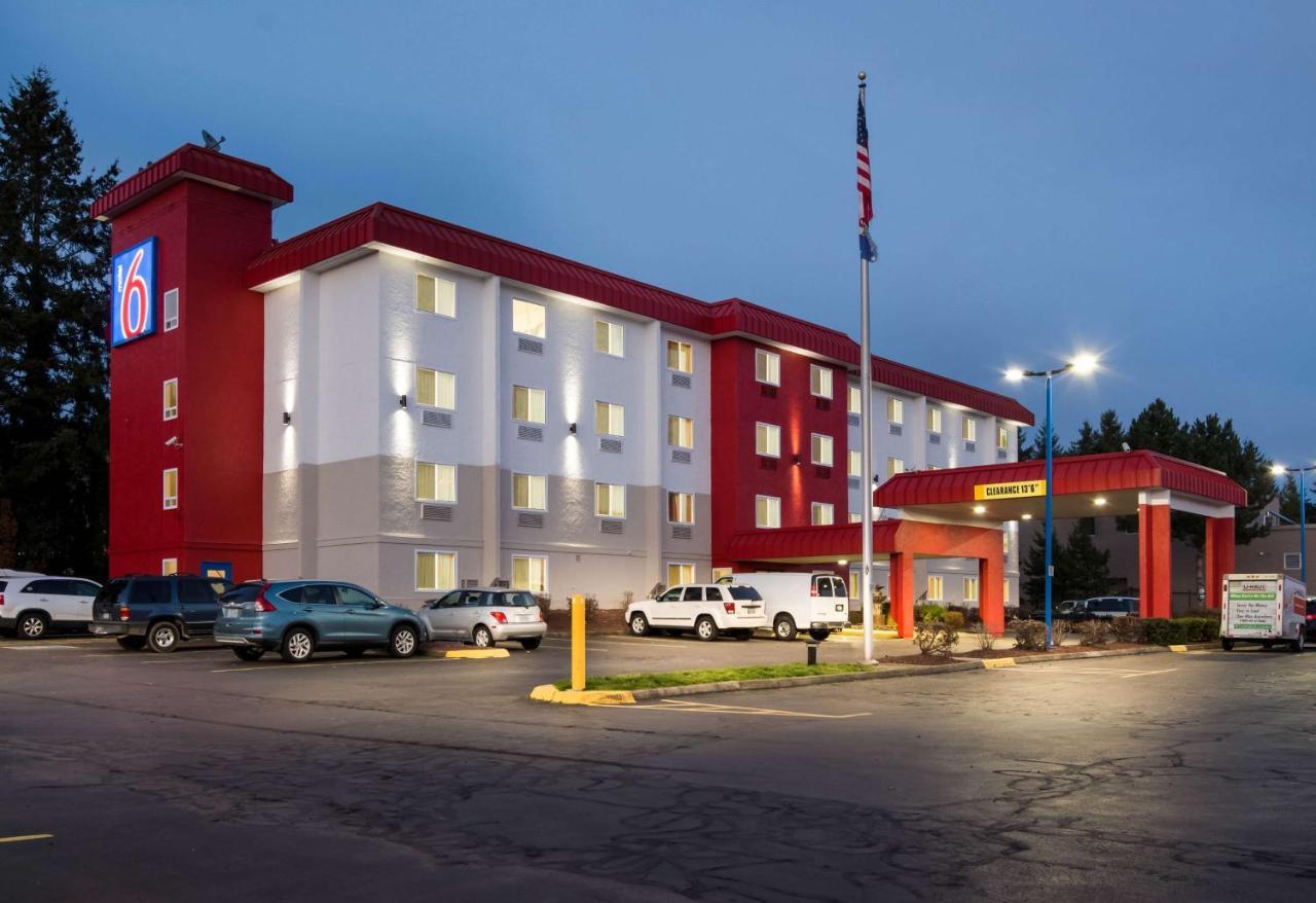 Motel 6-Wilsonville, Or - Portland Екстериор снимка