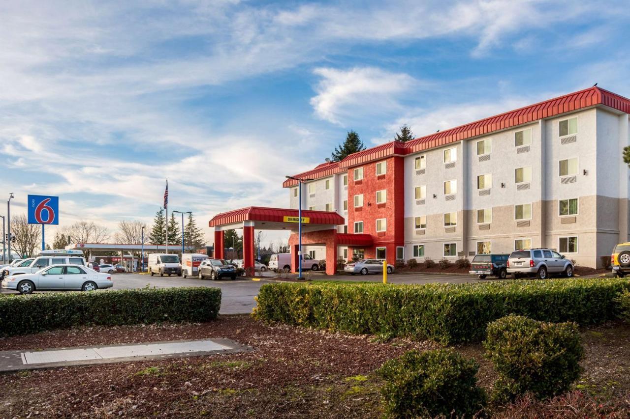 Motel 6-Wilsonville, Or - Portland Екстериор снимка